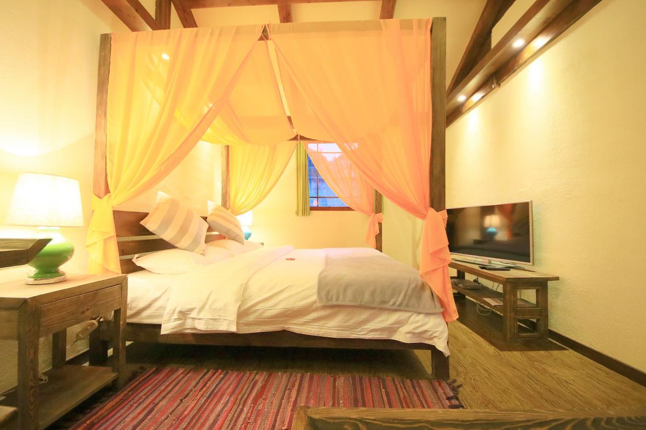 Peter Goullart Boutique Inn Lijiang  Exterior photo