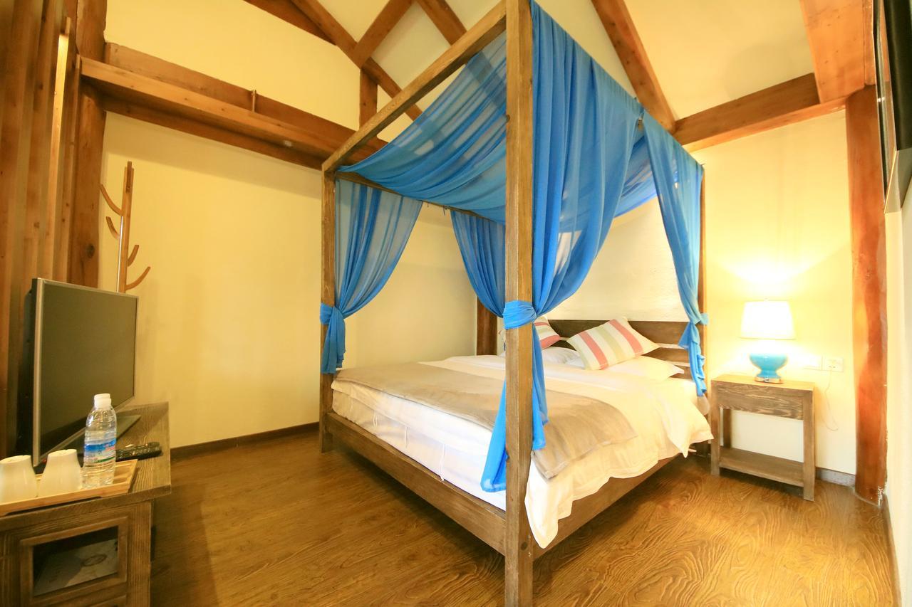 Peter Goullart Boutique Inn Lijiang  Exterior photo