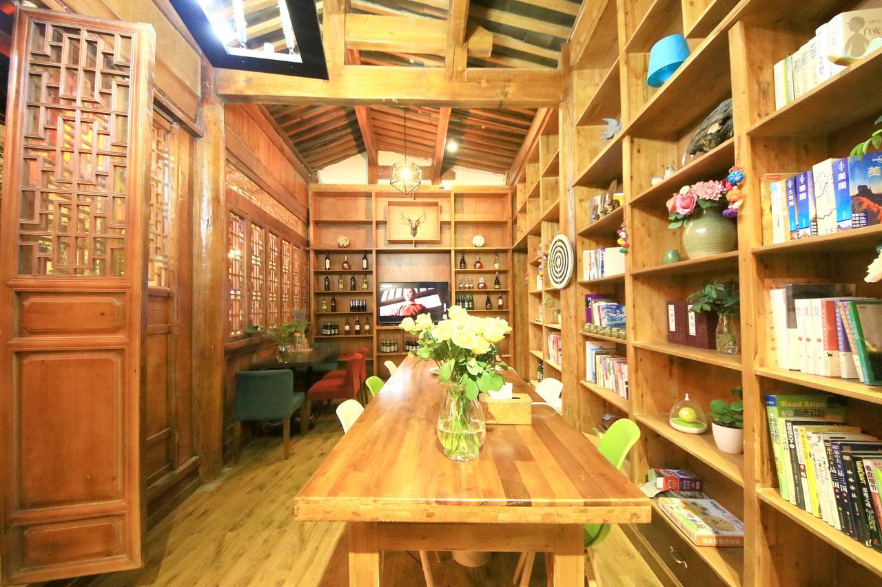 Peter Goullart Boutique Inn Lijiang  Exterior photo