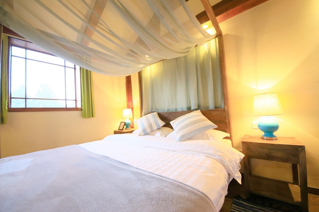 Peter Goullart Boutique Inn Lijiang  Exterior photo